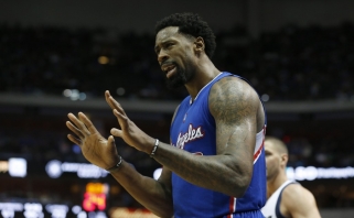 NBA nubaudė "Clippers" už lygos taisyklių pažeidimus dėl D.Jordano viliojimo sugrįžti